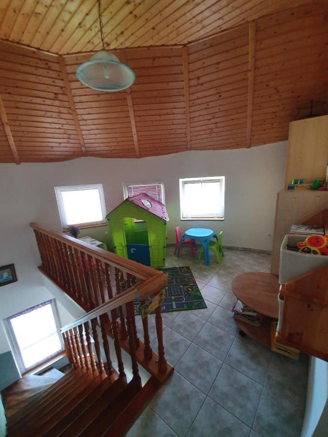 Arielle Panzio Hotel Залегершег Екстериор снимка